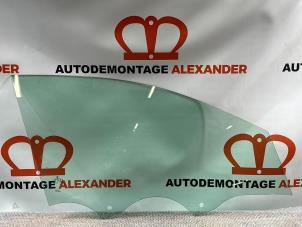 Usagé Vitre avant droite Volkswagen Golf VIII (CD1) Prix € 60,00 Règlement à la marge proposé par Alexander Autodemontage