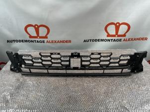 Used Grille Audi A3 Sportback (8VA/8VF) Price € 70,00 Margin scheme offered by Alexander Autodemontage