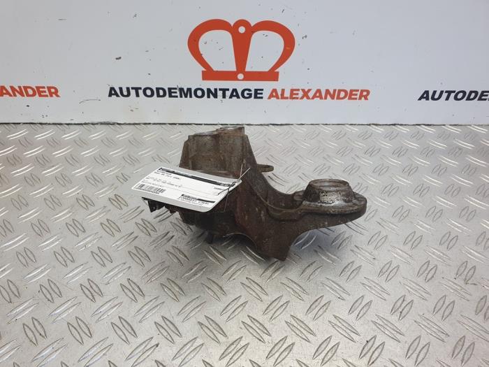 Usagé Support moteur Audi A4 (B7) 2.0 TDI 16V Prix sur demande proposé par Alexander Autodemontage