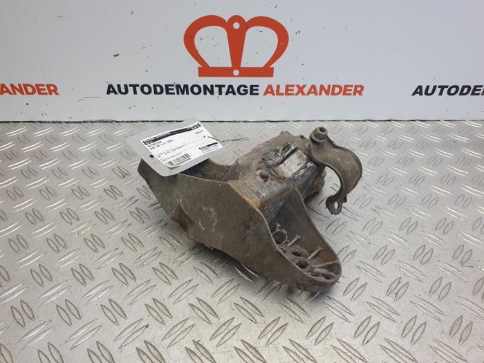Usagé Support moteur Audi A4 (B7) 2.0 TDI 16V Prix sur demande proposé par Alexander Autodemontage