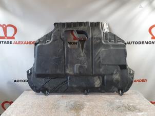Usagé Plaque de protection moteur Ford Focus C-Max 1.8 TDCi 16V Prix sur demande proposé par Alexander Autodemontage