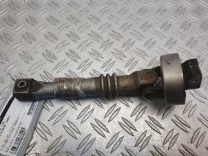 Used Transmission shaft universal joint Mercedes E (W211) 3.2 E-320 CDI 24V Price on request offered by Alexander Autodemontage