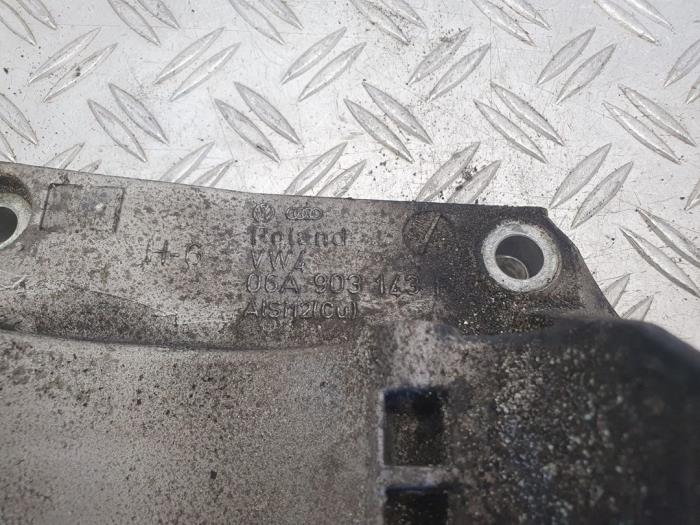 Support dynamo bas d'un Seat Leon (1M1) 1.9 SDI 68 2001