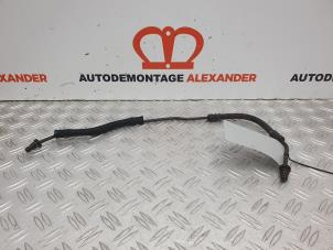 Used Clutch line Seat Leon (1M1) 1.9 SDI 68 Price on request offered by Alexander Autodemontage