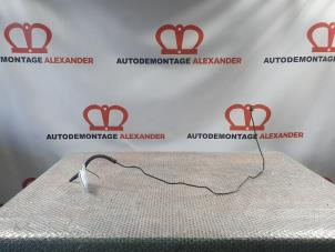 Used Clutch line Volkswagen Polo V (6R) 1.4 TDI DPF BlueMotion technology Price on request offered by Alexander Autodemontage
