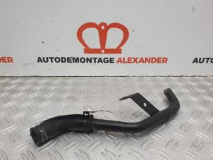 Used Radiator hose Peugeot 307 (3A/C/D) 2.0 HDi 90 Price on request offered by Alexander Autodemontage