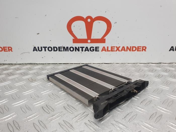 Usagé Elément de chauffage Audi A3 Cabriolet (8P7) 2.0 TDI 16V Prix sur demande proposé par Alexander Autodemontage