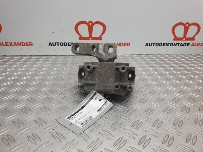 Used Engine mount Audi A3 Cabriolet (8P7) 2.0 TDI 16V Price on request offered by Alexander Autodemontage