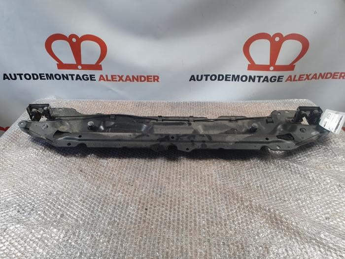 Begagnade Låsplatta BMW 5 serie (E60) 530d 24V Pris på förfrågan erbjuds av Alexander Autodemontage