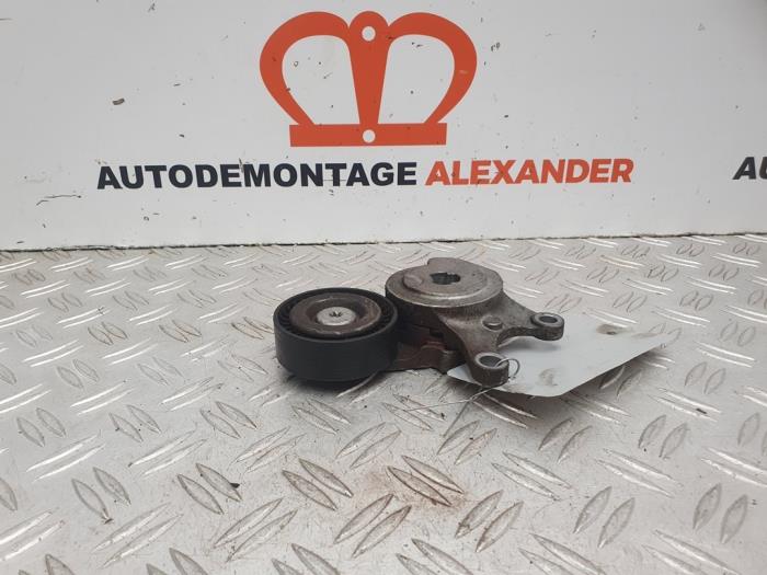 Gebrauchte Spannrolle Multiriemen Mercedes A (W176) 2.0 A-250 Turbo 16V Preis auf Anfrage angeboten von Alexander Autodemontage