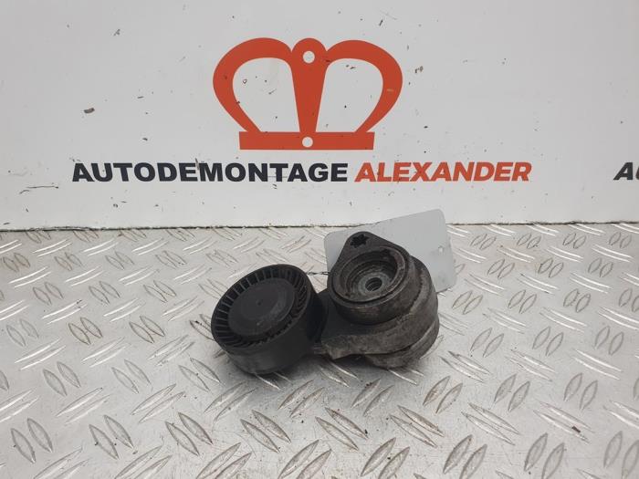 Usados Rodillo tensor correa múltiple BMW 7 serie (E65/E66/E67) 750i,Li 4.8 32V Precio de solicitud ofrecido por Alexander Autodemontage