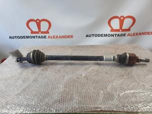Used Front drive shaft, right Peugeot 308 SW (L4/L9/LC/LJ/LR) 1.6 BlueHDi 100 Price on request offered by Alexander Autodemontage
