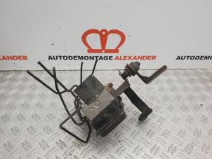 Używane Pompa ABS Volkswagen Fox (5Z) 1.4 TDI Cena € 120,00 Procedura marży oferowane przez Alexander Autodemontage