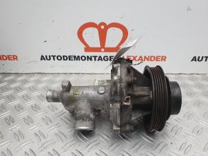 Usagé Pompe à eau Jaguar XJ6 (XJ40) 3.6 24V Prix sur demande proposé par Alexander Autodemontage