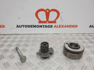 Used Camshaft adjuster Mercedes C (W204) 6.2 C-63 AMG V8 32V Price on request offered by Alexander Autodemontage