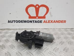 Used Door window motor BMW 3 serie Touring (F31) 318i 1.5 TwinPower Turbo 12V Price on request offered by Alexander Autodemontage