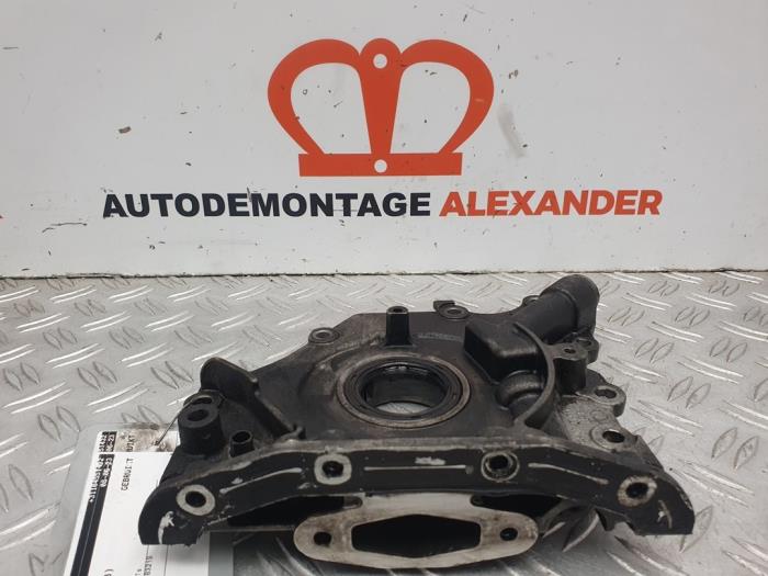 Używane Pompa oleju Peugeot 3008 I (0U/HU) 1.6 HDiF 16V Cena na żądanie oferowane przez Alexander Autodemontage
