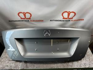 Used Tailgate Mercedes C (W204) 2.2 C-180 CDI 16V BlueEFFICIENCY Price € 200,00 Margin scheme offered by Alexander Autodemontage