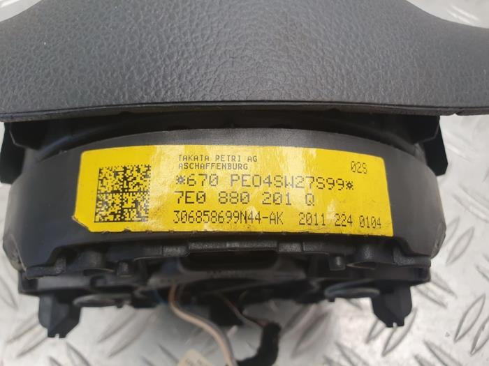 Left airbag (steering wheel) from a Volkswagen Transporter T5 2.0 TDI DRF 2011