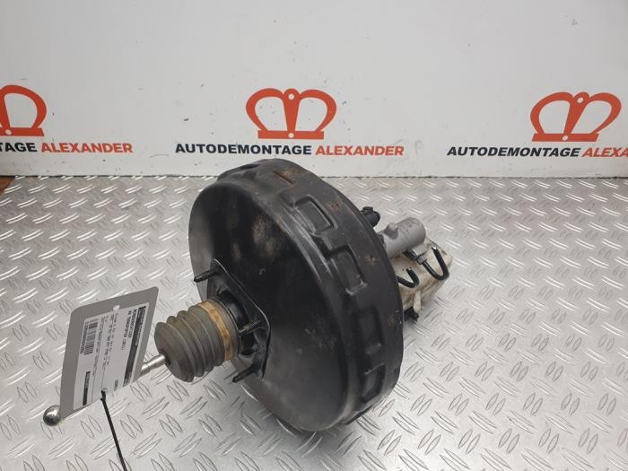 Usagé Servo frein Volkswagen Transporter/Caravelle T5 2.0 TDI DRF Prix sur demande proposé par Alexander Autodemontage
