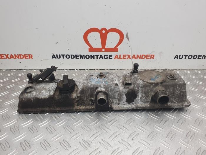 Gebrauchte Ventildeckel Ford Transit Connect 1.8 TDCi 90 Preis € 80,00 Margenregelung angeboten von Alexander Autodemontage