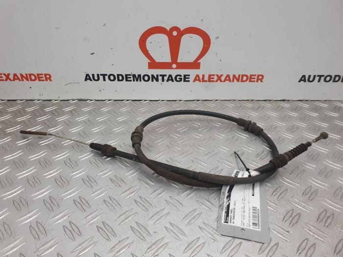 Usagé Câble frein à main Volkswagen Transporter/Caravelle T5 2.0 TDI DRF Prix sur demande proposé par Alexander Autodemontage