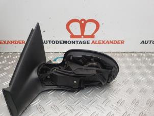 Used Wing mirror, left Citroen C5 I Berline (DC) 1.8 16V Price on request offered by Alexander Autodemontage