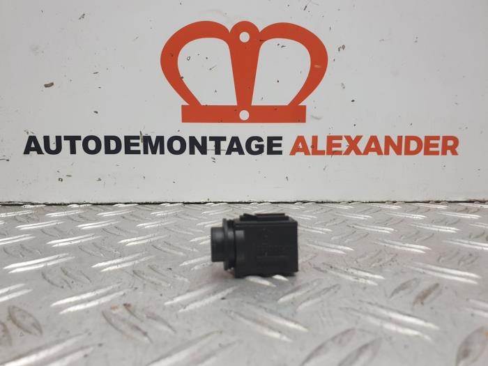 Begagnade Utetemperatursensor BMW 3 serie Touring (F31) 318i 1.5 TwinPower Turbo 12V Pris på förfrågan erbjuds av Alexander Autodemontage