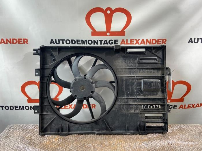 Cooling fans Volkswagen Transporter T5 2.0 TDI DRF 113528308900