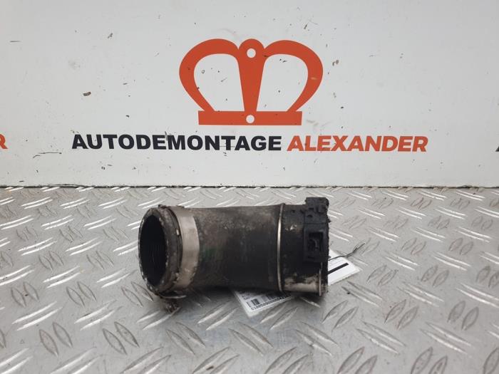 Laddluftkylarslang Volkswagen Transporter/Caravelle T5, 2003 / 2015 2.0 TDI DRF, Minibuss, Diesel, 1.968cc, 100kW (136pk), FWD, CAAE, 2010-05 / 2015-08 (Begagnad)