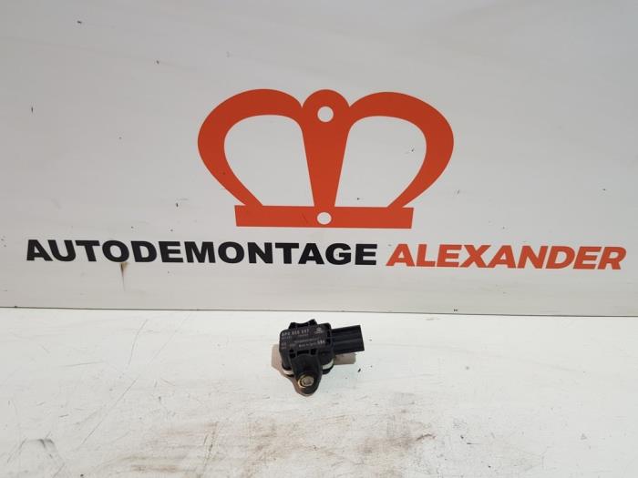 Begagnade Airbagsensor Audi A3 Cabriolet (8P7) 1.8 TFSI 16V Pris € 25,00 Marginaltabell erbjuds av Alexander Autodemontage