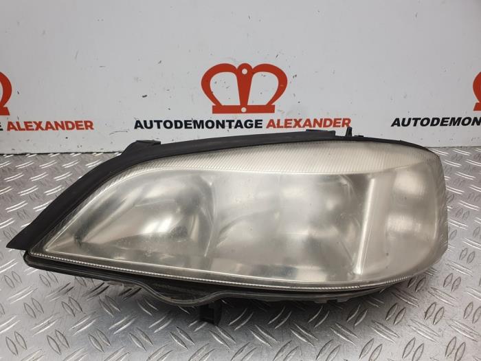 Używane Reflektor lewy Opel Astra G (F08/48) 1.4 16V Twinport Cena € 39,99 Z VAT oferowane przez Alexander Autodemontage