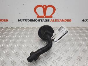 Usados Ventilación de cárter Volkswagen Golf V (1K1) 1.6 FSI 16V Precio de solicitud ofrecido por Alexander Autodemontage