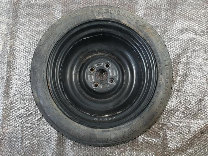 Spare wheel from a Peugeot 108 1.0 12V 2016