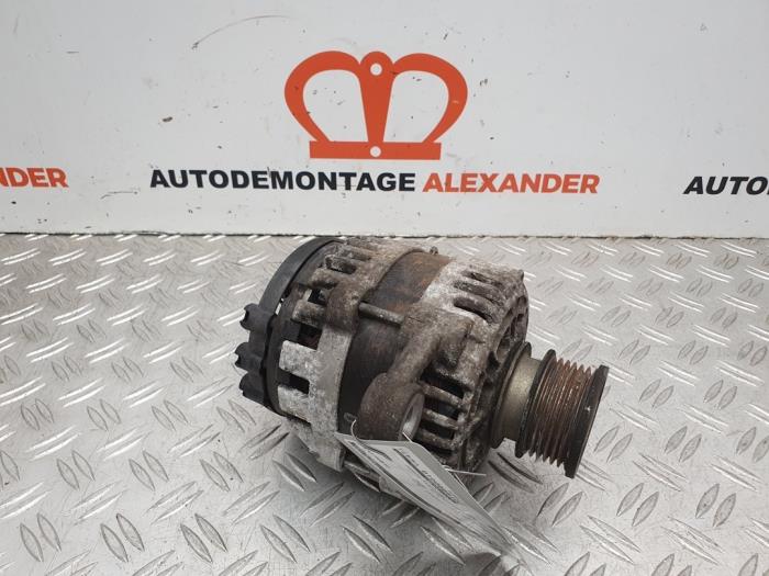 Begagnade Dynamo Opel Insignia 2.0 CDTI 16V 163 Ecotec Pris € 39,99 Inklusive moms erbjuds av Alexander Autodemontage