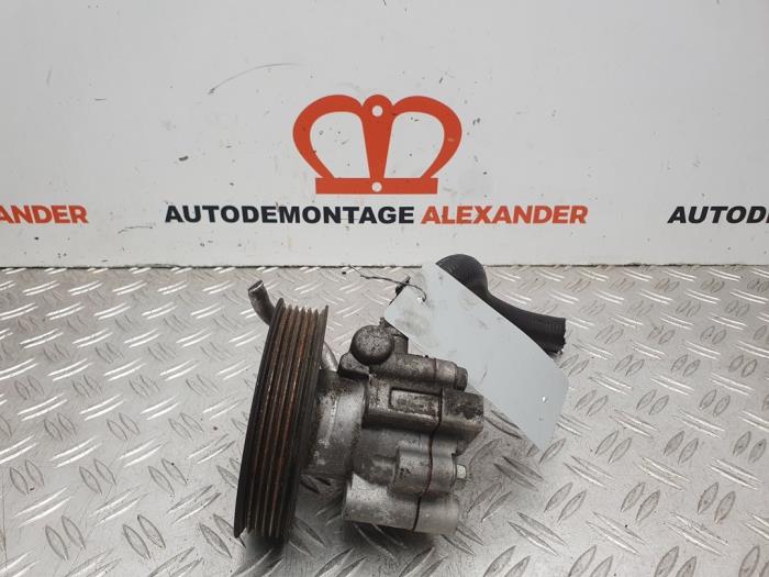 Begagnade Servostyrningspump Opel Insignia 2.0 CDTI 16V 163 Ecotec Pris € 59,99 Inklusive moms erbjuds av Alexander Autodemontage