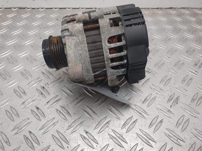 Dynamo d'un Hyundai i20 1.2i 16V 2014