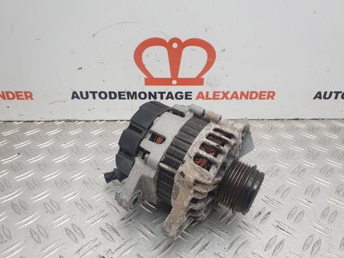 Begagnade Dynamo Hyundai i20 1.2i 16V Pris € 65,00 Marginaltabell erbjuds av Alexander Autodemontage