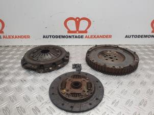 Used Clutch kit (complete) Hyundai i20 1.2i 16V Price on request offered by Alexander Autodemontage