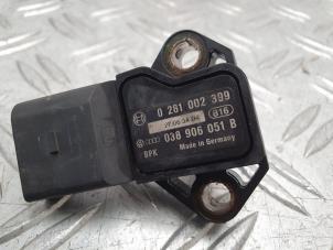 Map Sensor (Einlasskrümmer) van een Volkswagen Golf V (1K1) 1.9 TDI 2006