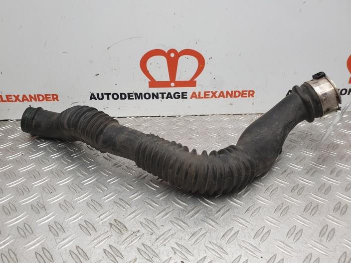 Gebrauchte Intercooler Rohr BMW 3 serie Touring (E46/3) 320d 16V Preis auf Anfrage angeboten von Alexander Autodemontage