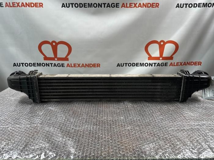 Usagé Intercooler Mercedes C Estate (S204) 2.2 C-200 CDI 16V . Prix € 49,99 Règlement à la marge proposé par Alexander Autodemontage