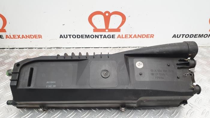 Begagnade Luftfilterhus Mercedes E (W211) 2.2 E-200 CDI 16V Pris på förfrågan erbjuds av Alexander Autodemontage