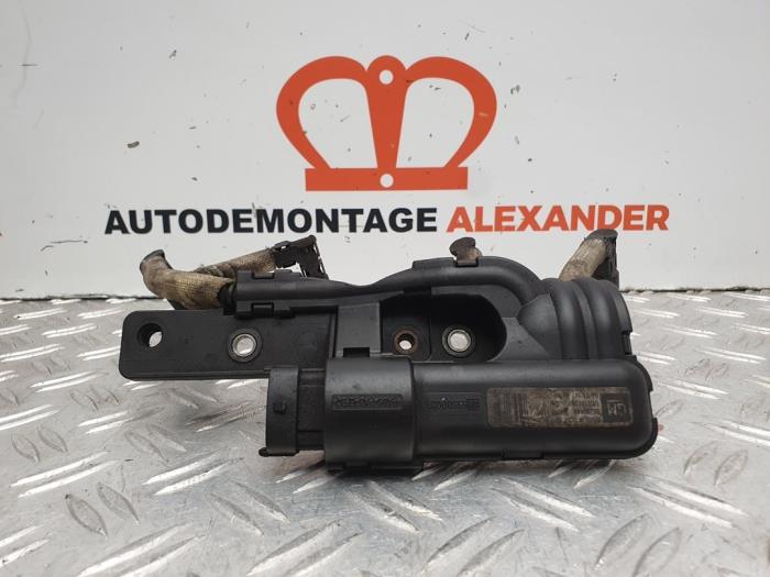 Usagé Bobine Opel Corsa D 1.3 CDTi 16V ecoFLEX Prix sur demande proposé par Alexander Autodemontage