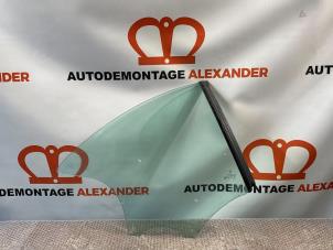 Gebrauchte Dreieckfenster rechts hinten Peugeot 307 CC (3B) 2.0 16V Preis auf Anfrage angeboten von Alexander Autodemontage