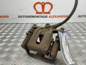 Usagé Etrier de frein (pince) arrière gauche Mercedes A (W169) 2.0 A-160 CDI 16V 3-Drs. Prix sur demande proposé par Alexander Autodemontage