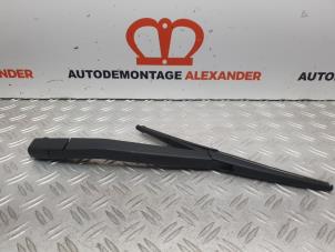 Used Rear wiper arm Opel Corsa D 1.2 16V Price on request offered by Alexander Autodemontage
