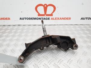 Used Gearbox mount Renault Trafic New (JL) 2.0 dCi 16V 115 Price on request offered by Alexander Autodemontage
