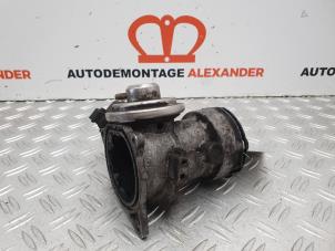 Used EGR valve Volkswagen Transporter T5 2.5 TDi Price on request offered by Alexander Autodemontage
