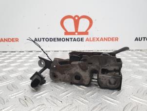 Used Bonnet lock mechanism Volkswagen Golf VI (5K1) 1.2 TSI BlueMotion Price € 50,00 Margin scheme offered by Alexander Autodemontage